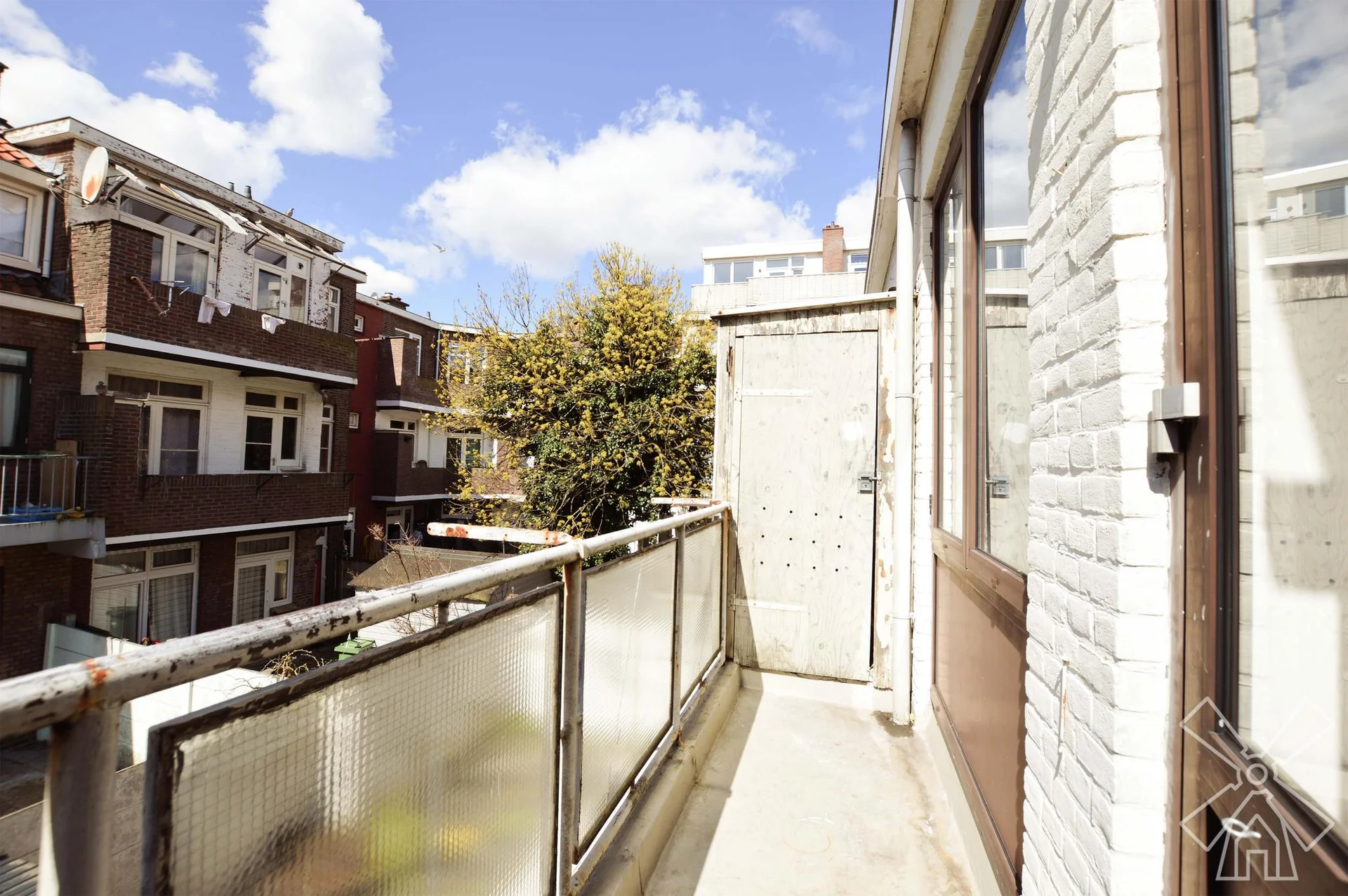 Foto van de Kamer gelegen aan de Van den Berghstraat in Den Haag