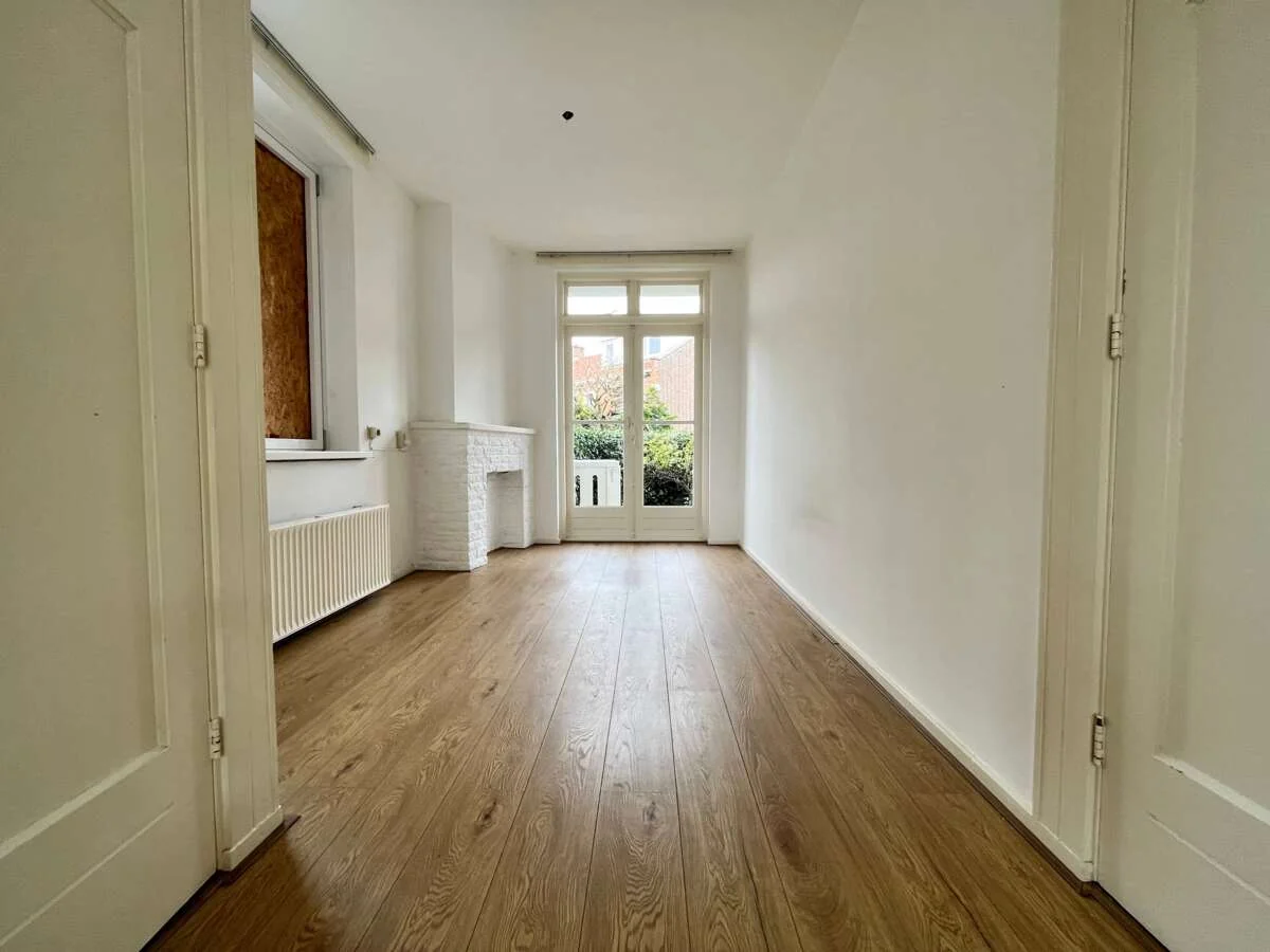 Foto van de Appartement gelegen aan de Veenendaalkade in Den Haag