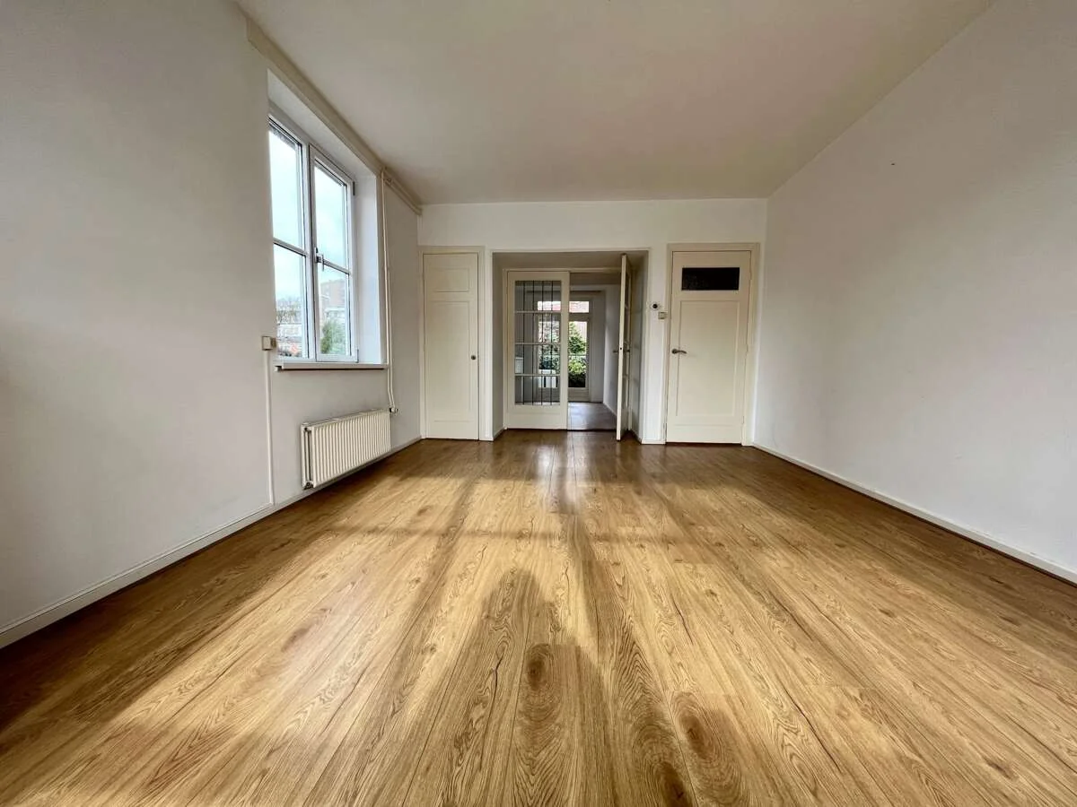 Foto van de Appartement gelegen aan de Veenendaalkade in Den Haag