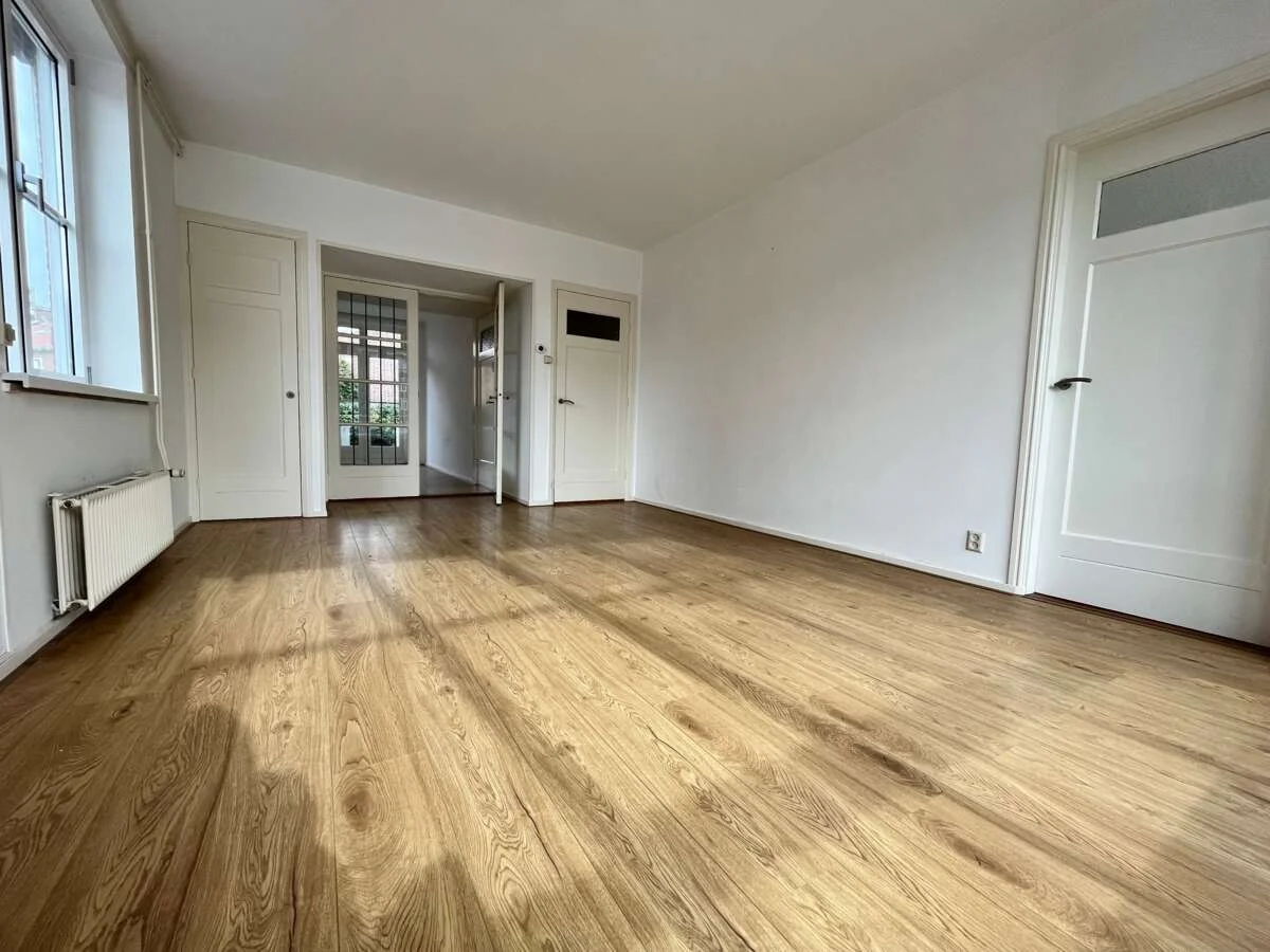 Foto van de Appartement gelegen aan de Veenendaalkade in Den Haag
