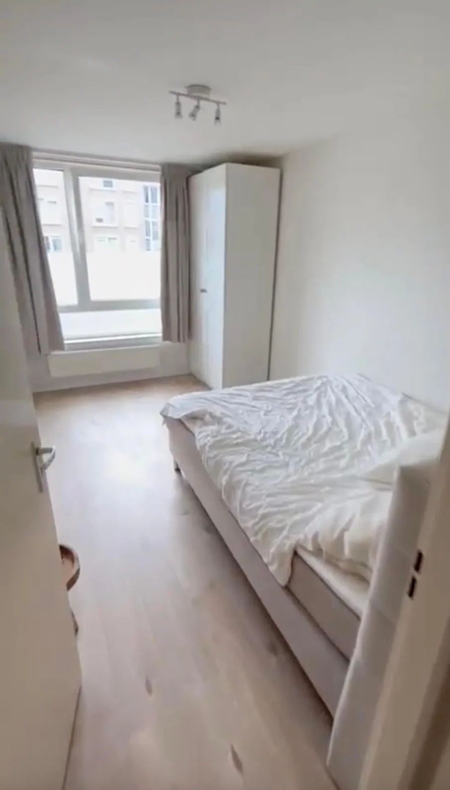 Foto van de Kamer gelegen aan de Boeninlaan in Amsterdam