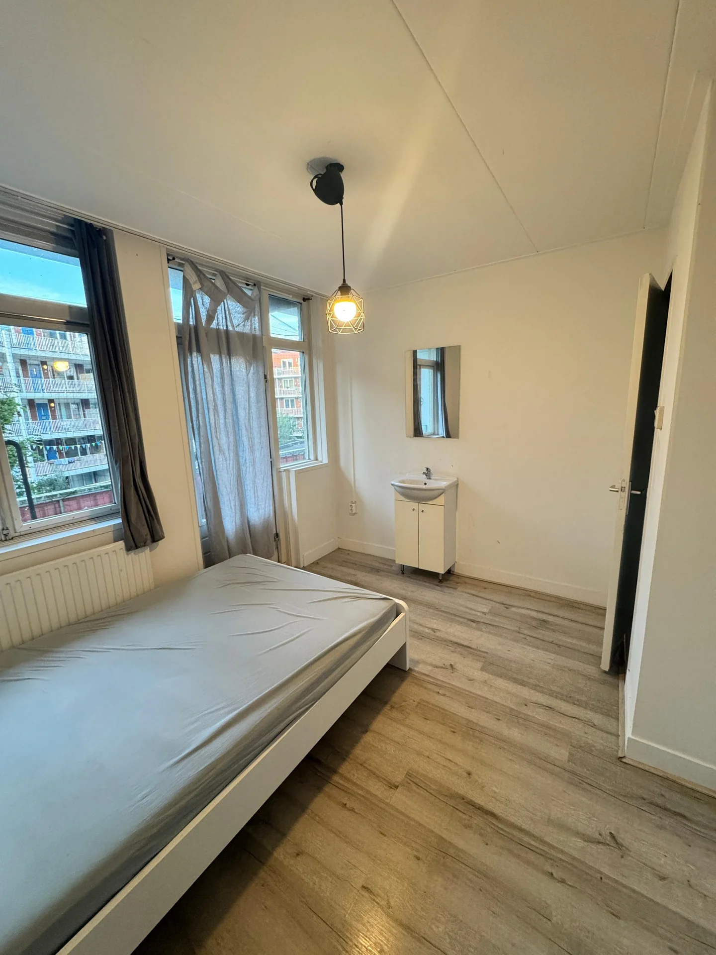 Foto van de Kamer gelegen aan de Valentijnkade in Amsterdam