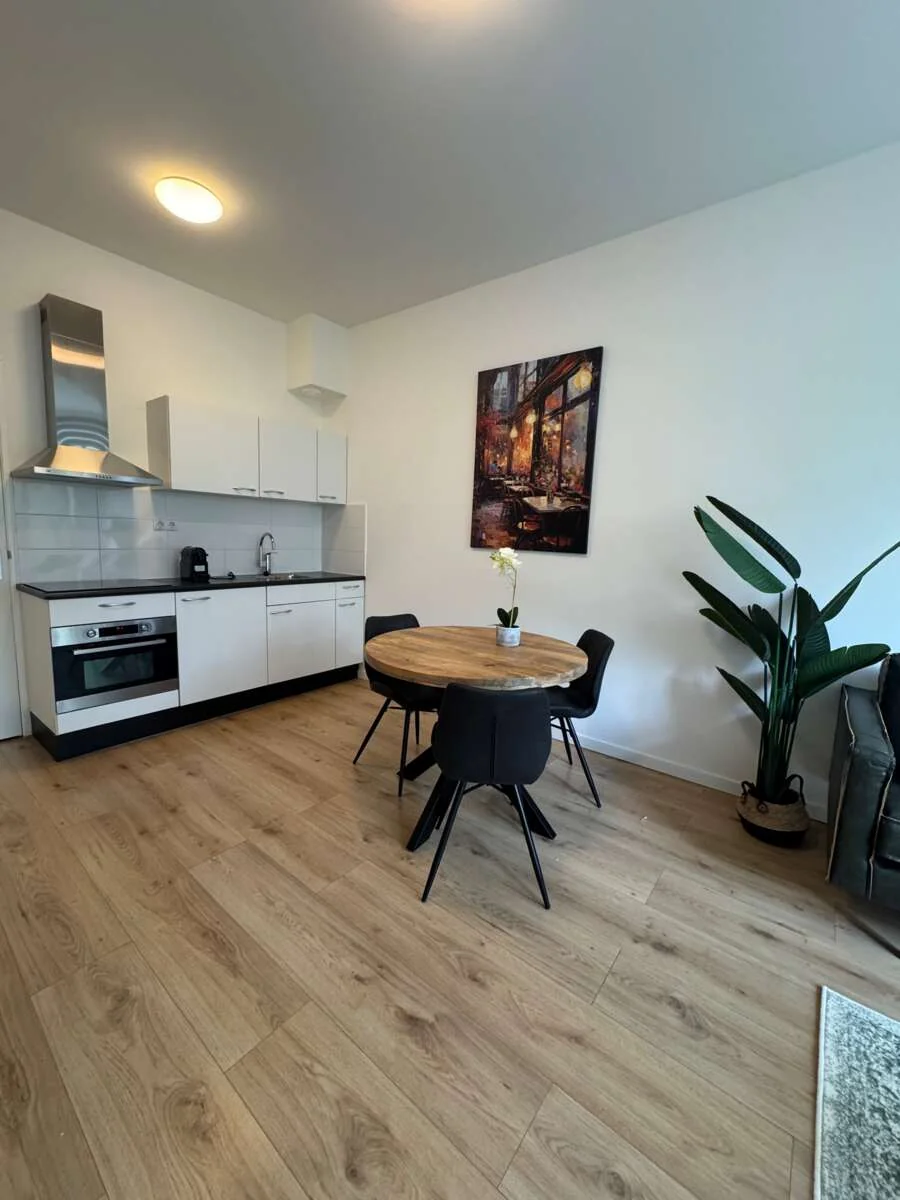 Foto van de Appartement gelegen aan de Middellandplein in Rotterdam