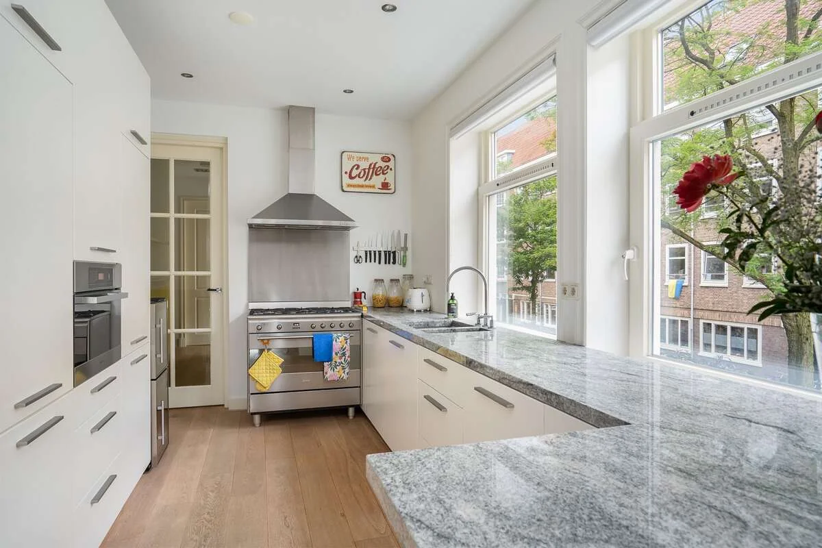 Foto van de Appartement gelegen aan de Van Bossestraat in Amsterdam