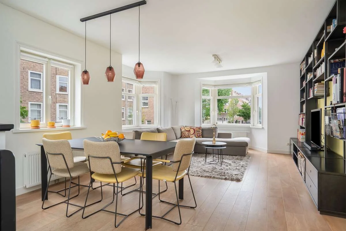 Foto van de Appartement gelegen aan de Van Bossestraat in Amsterdam