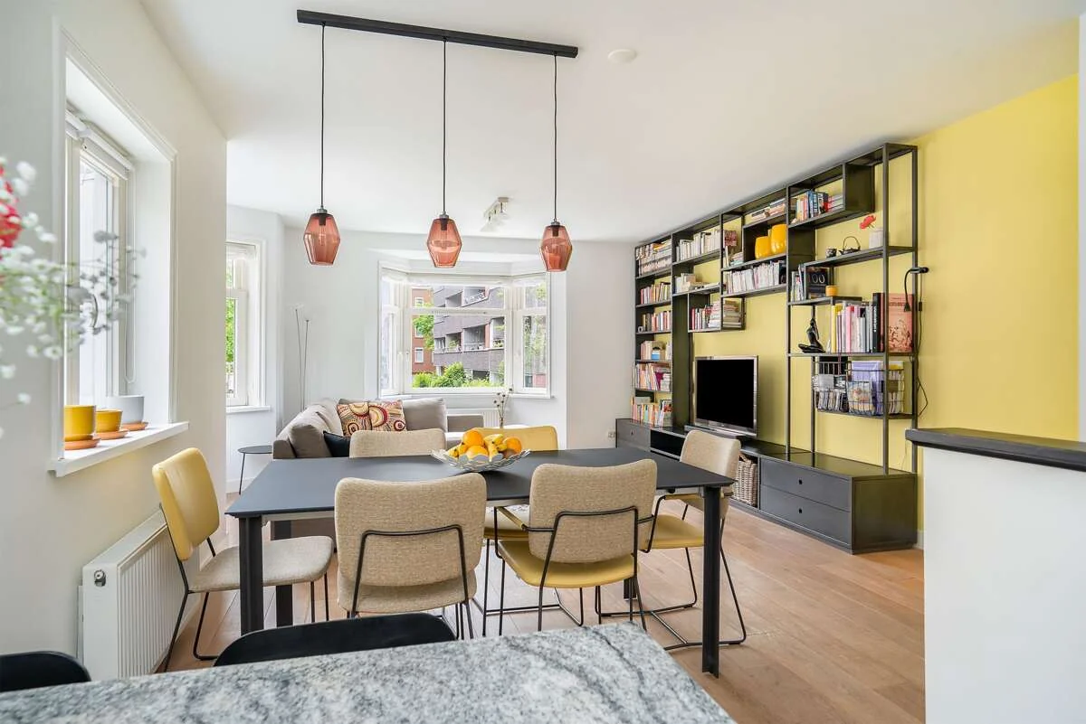 Foto van de Appartement gelegen aan de Van Bossestraat in Amsterdam