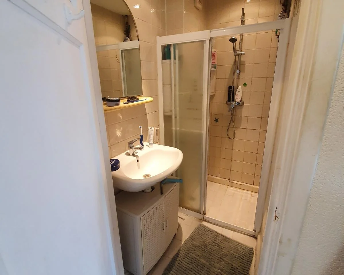 Foto van de Kamer gelegen aan de Suiestraat in Rotterdam