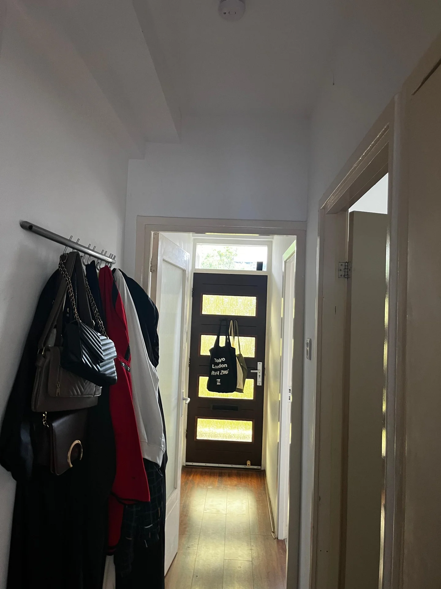 Foto van de Kamer gelegen aan de Krabbendijkestraat in Rotterdam