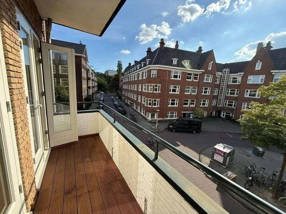 Foto van de Appartement gelegen aan de Courbetstraat in Amsterdam