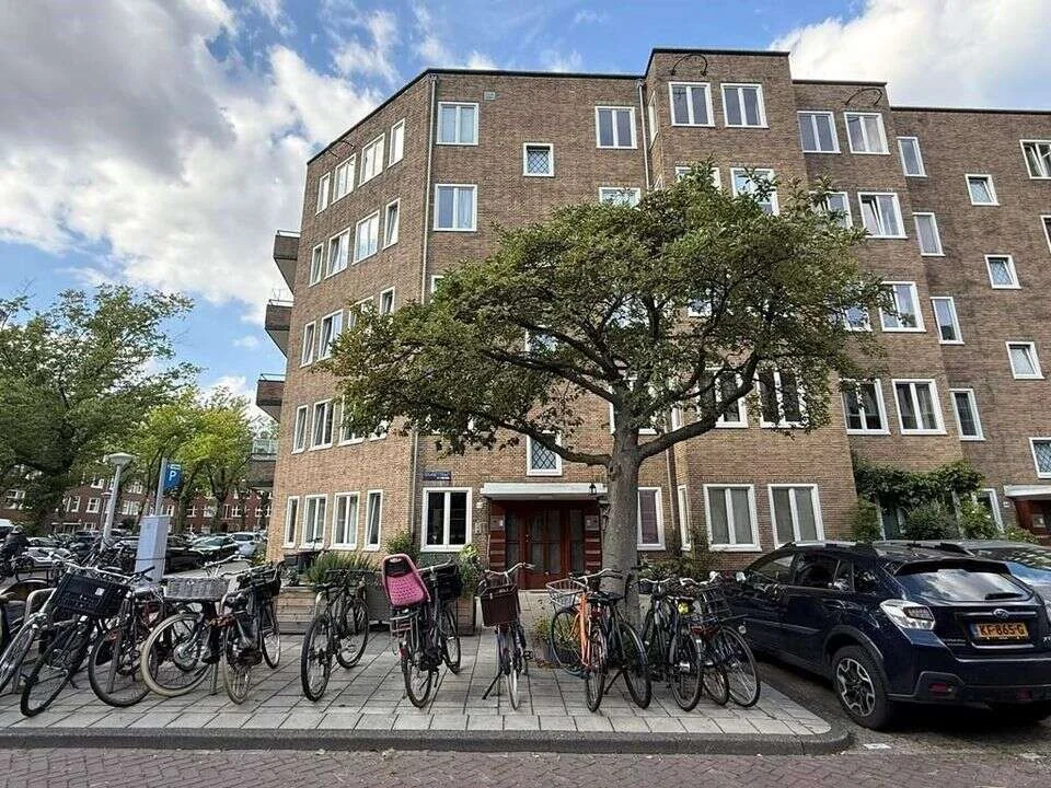 Foto van de Appartement gelegen aan de Courbetstraat in Amsterdam
