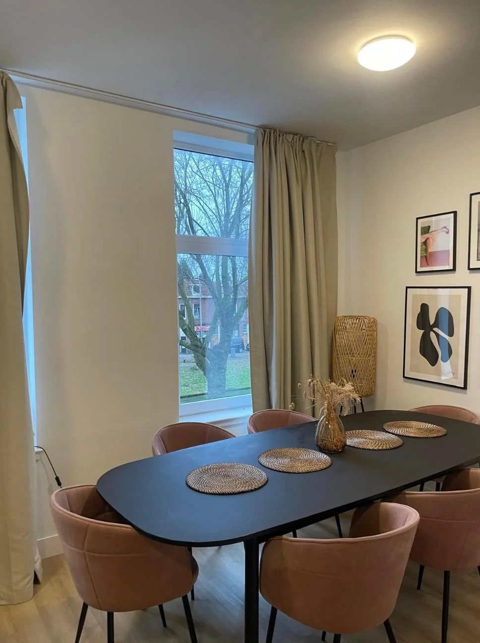 Foto van de Appartement gelegen aan de Lange Hilleweg in Rotterdam