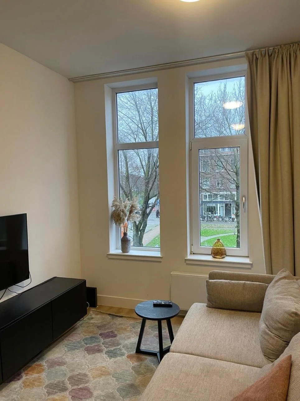 Foto van de Appartement gelegen aan de Lange Hilleweg in Rotterdam