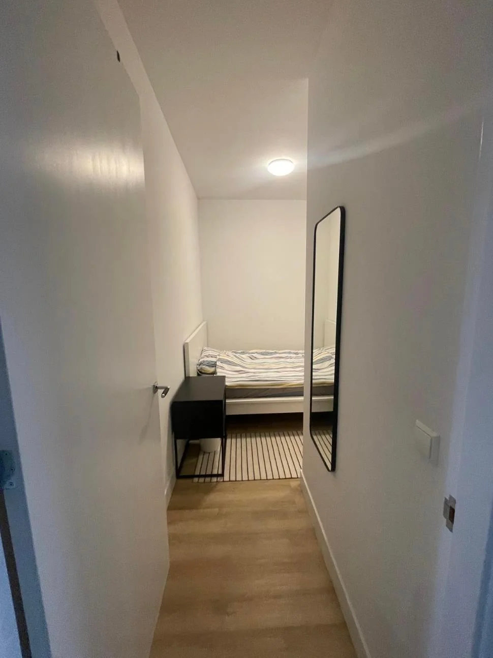 Foto van de Appartement gelegen aan de Lange Hilleweg in Rotterdam