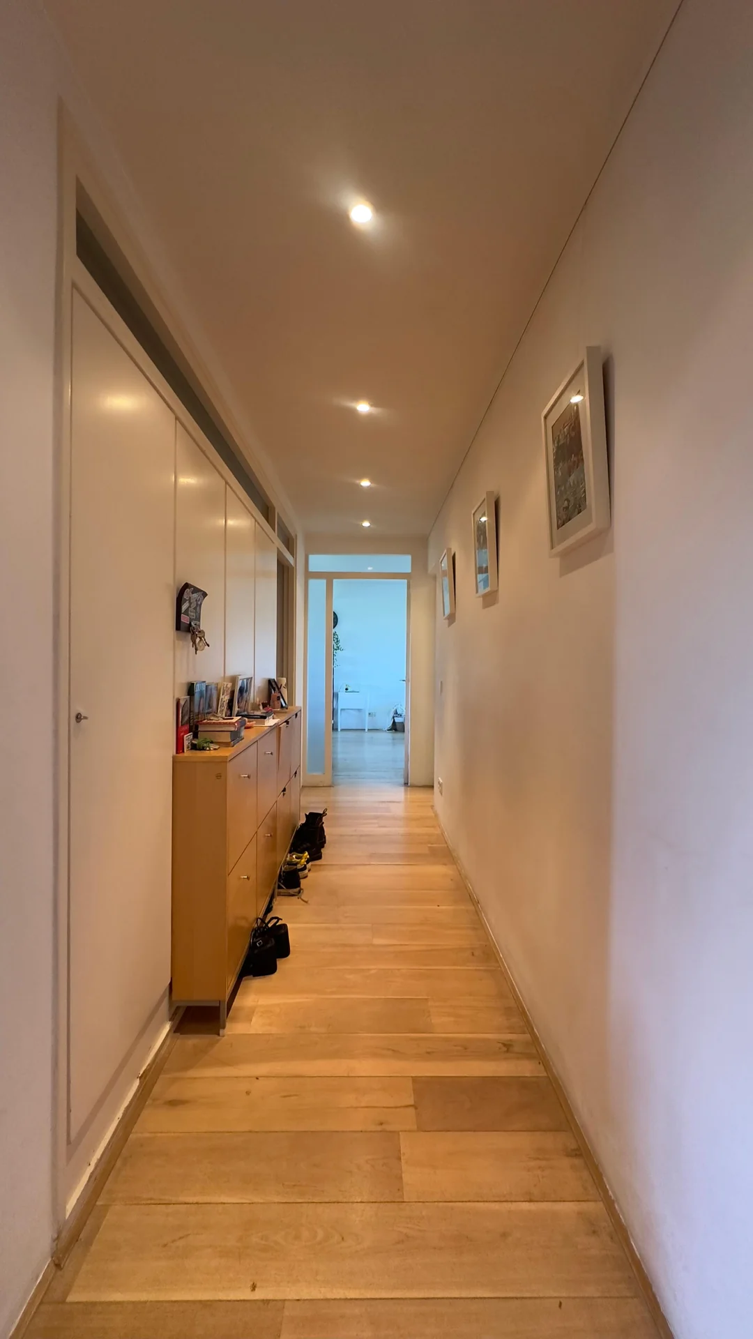 Foto van de Kamer gelegen aan de Van Nijenrodeweg in Amsterdam