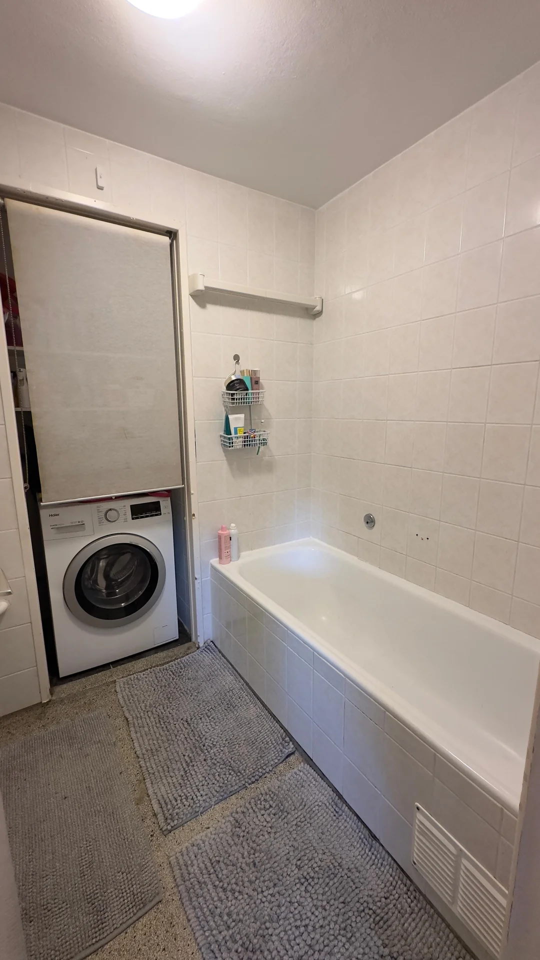 Foto van de Kamer gelegen aan de Van Nijenrodeweg in Amsterdam