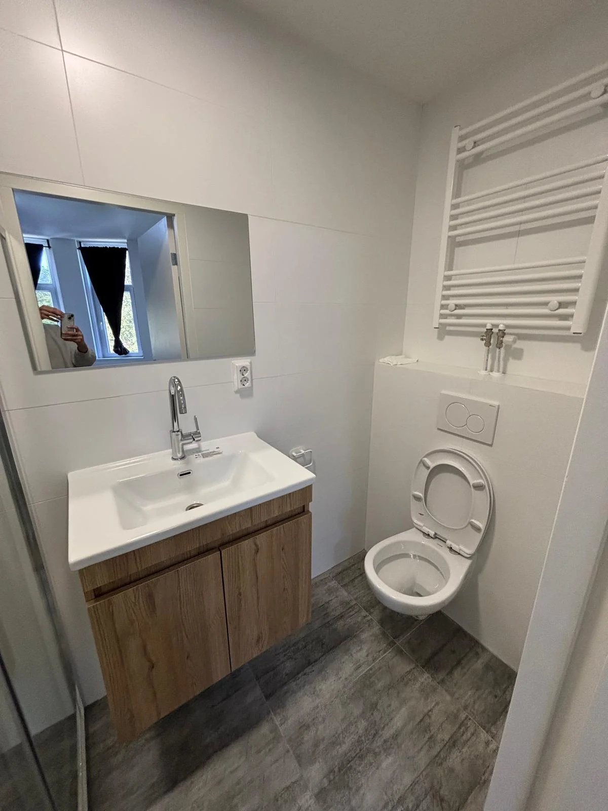 Foto van de Kamer gelegen aan de West-Varkenoordseweg in Rotterdam