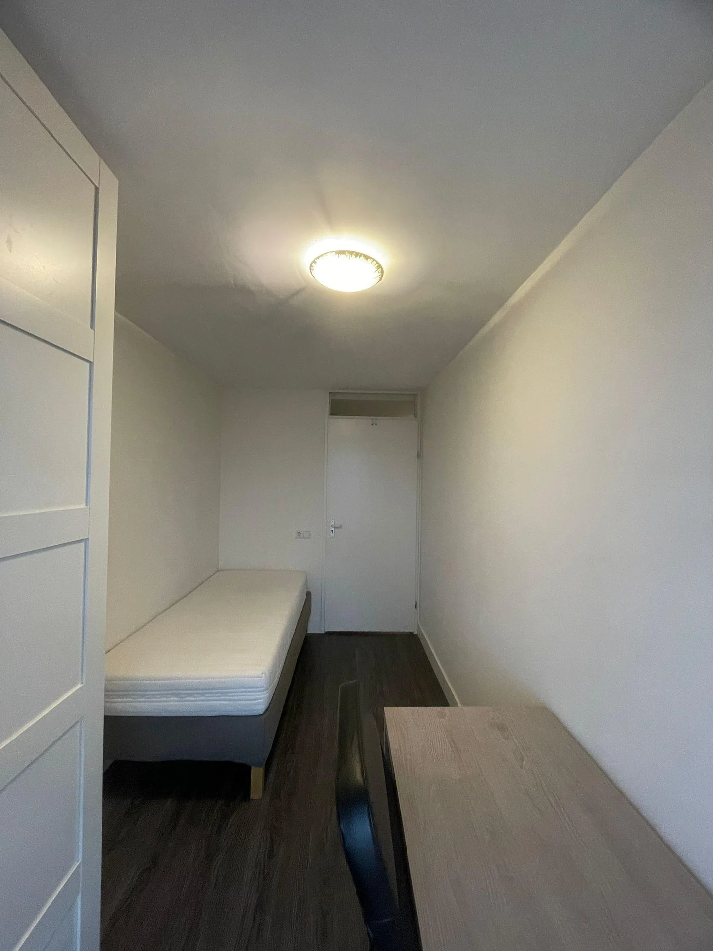 Foto van de Kamer gelegen aan de Laan op Zuid in Rotterdam