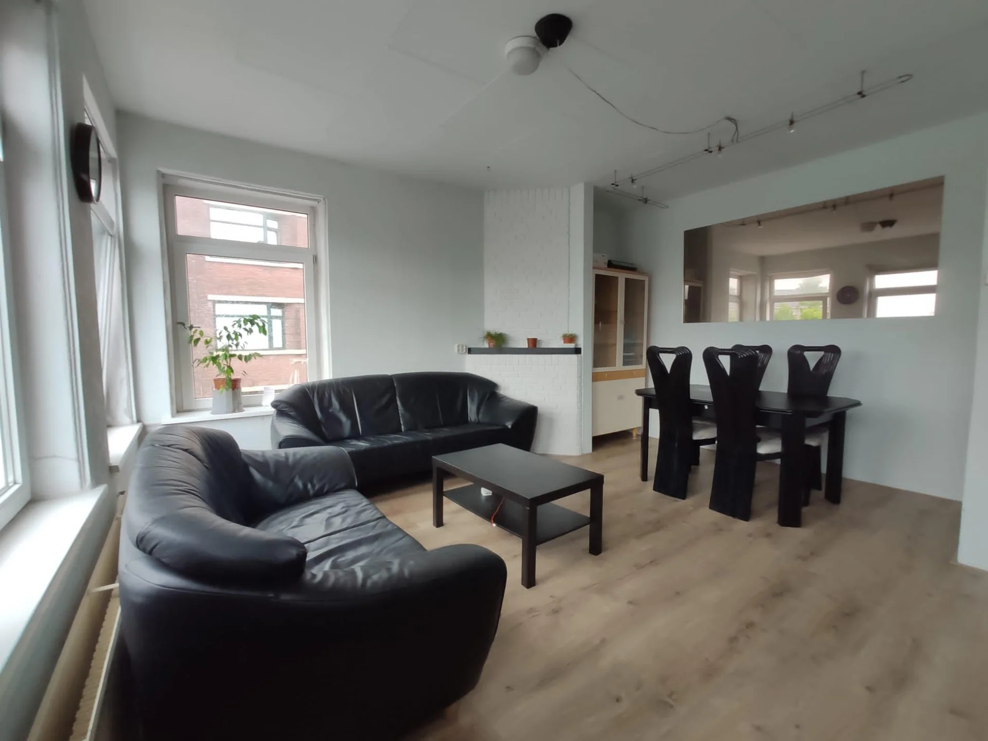 Foto van de Kamer gelegen aan de Veenendaalkade in Den Haag