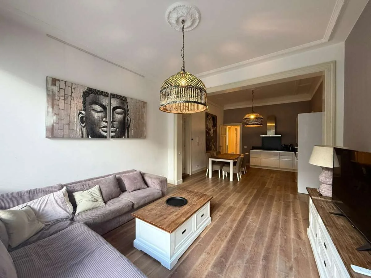 Foto van de Appartement gelegen aan de 's-Gravendijkwal in Rotterdam