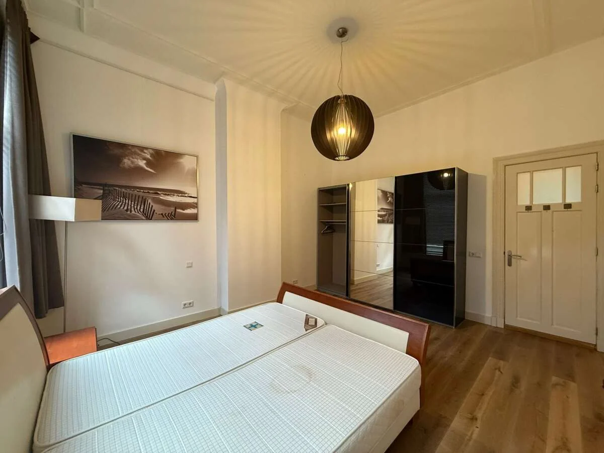 Foto van de Appartement gelegen aan de 's-Gravendijkwal in Rotterdam