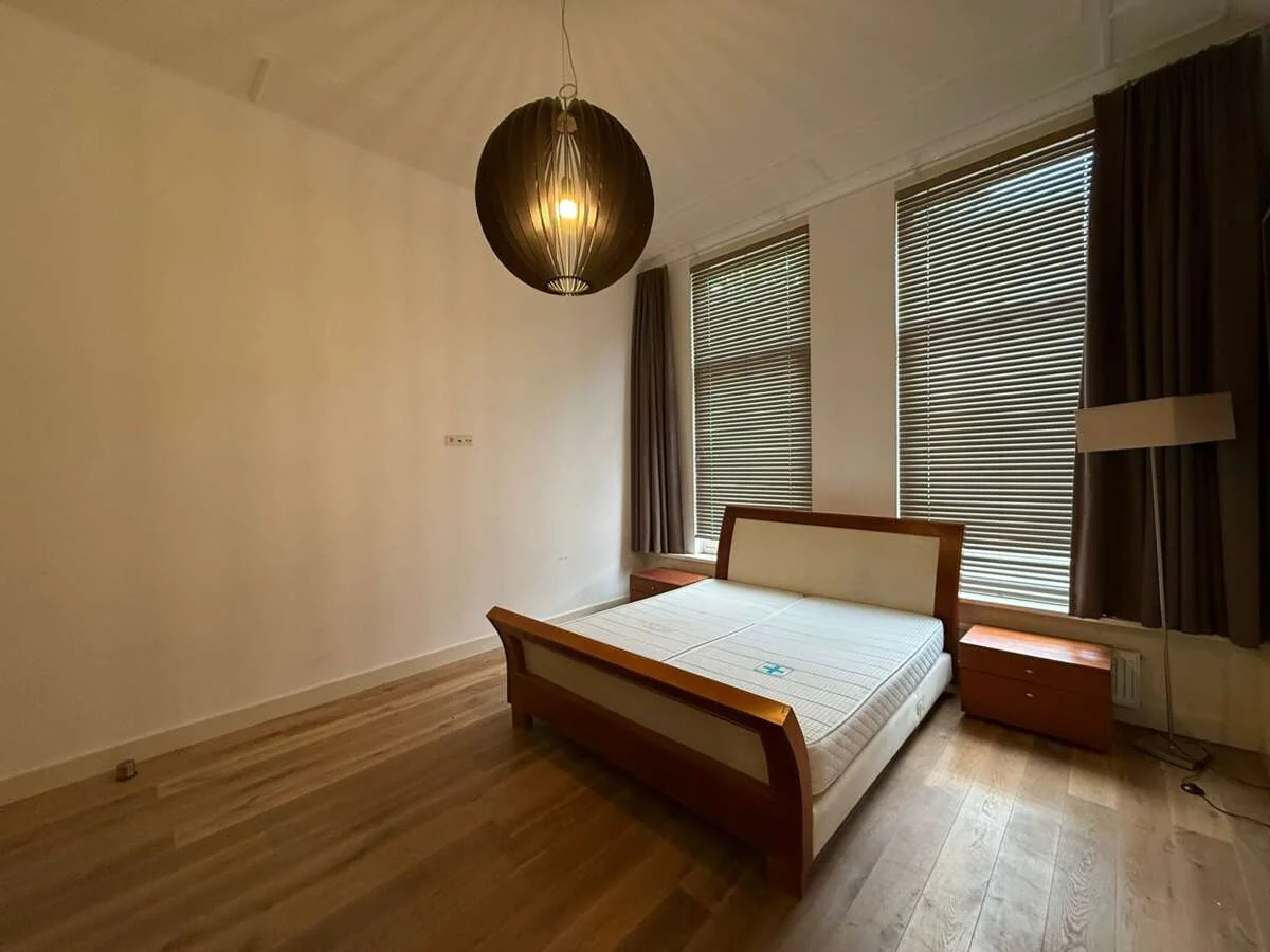 Foto van de Appartement gelegen aan de 's-Gravendijkwal in Rotterdam