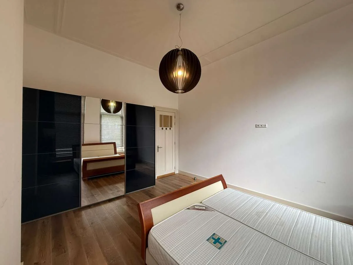Foto van de Appartement gelegen aan de 's-Gravendijkwal in Rotterdam