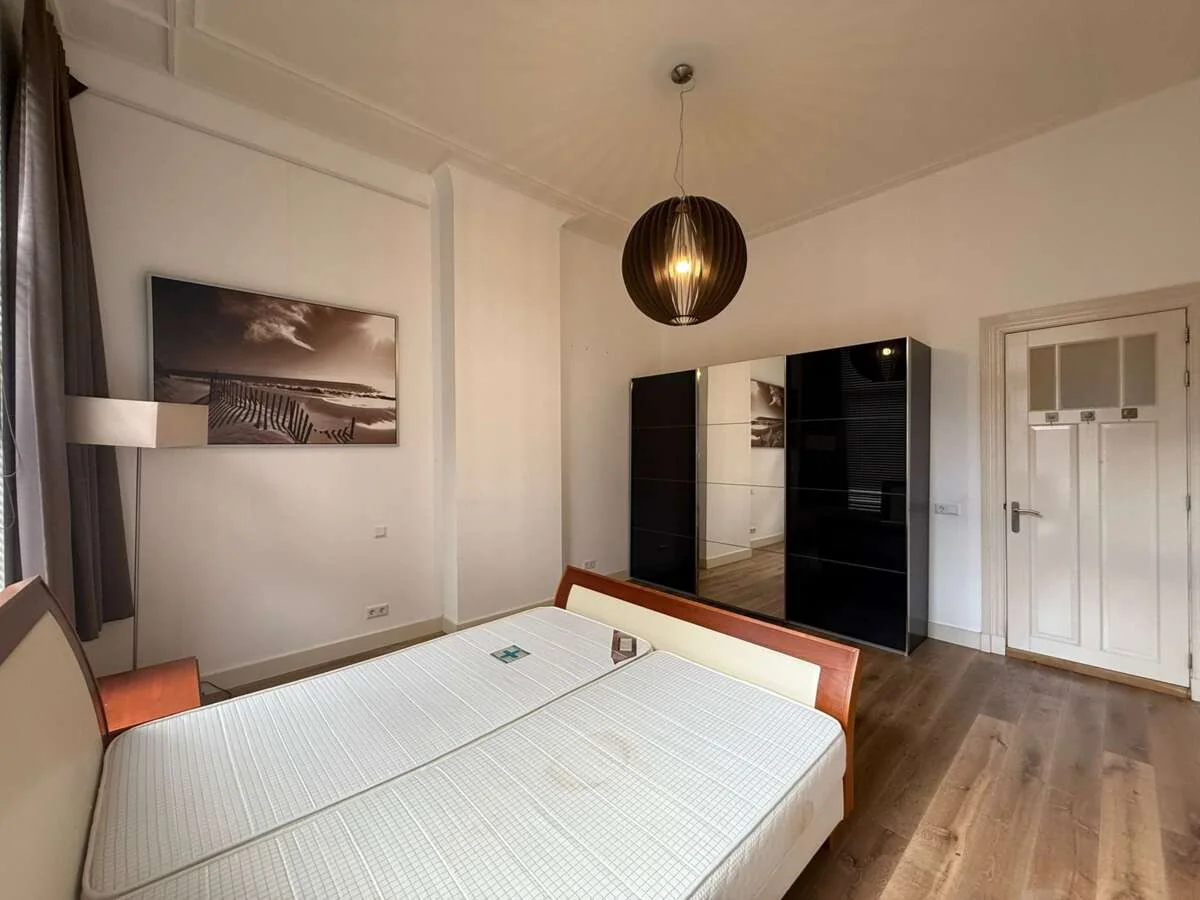 Foto van de Appartement gelegen aan de 's-Gravendijkwal in Rotterdam