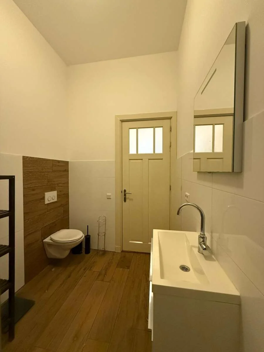 Foto van de Appartement gelegen aan de 's-Gravendijkwal in Rotterdam