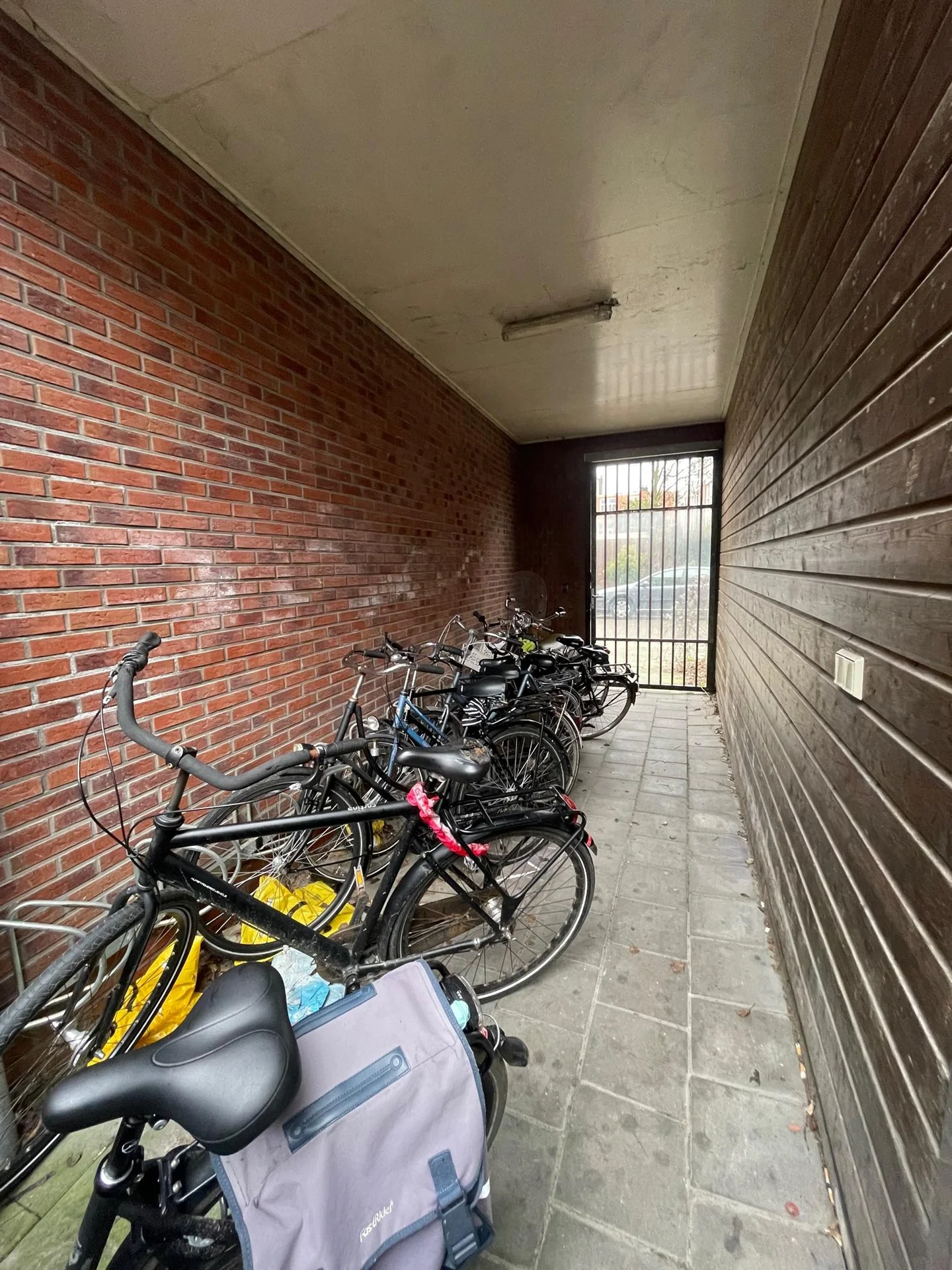 Foto van de Kamer gelegen aan de Herman Colleniusstraat in Groningen