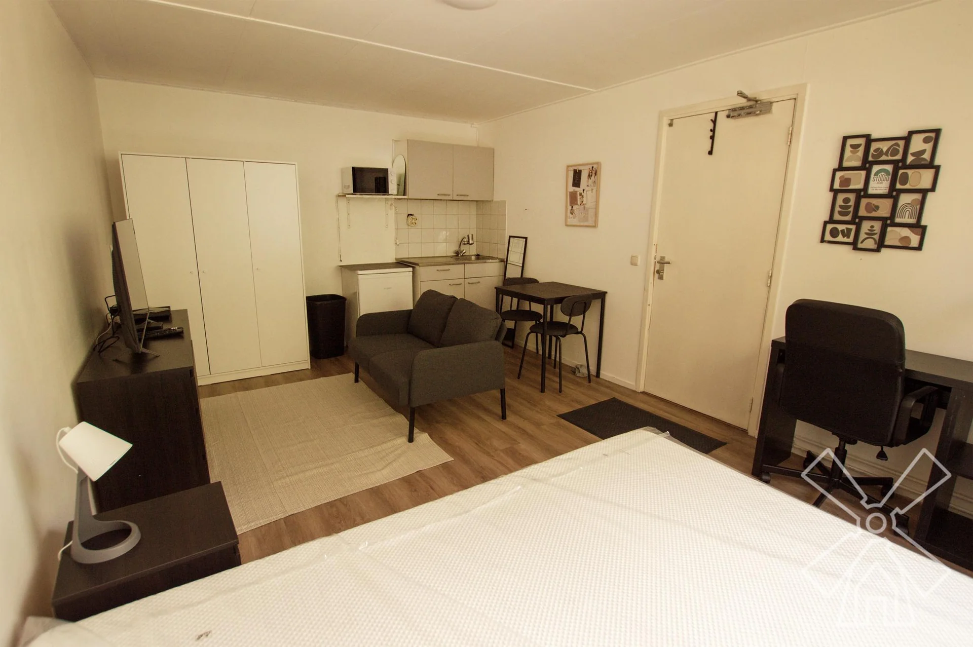 Foto van de Kamer gelegen aan de Elviraland in Den Haag