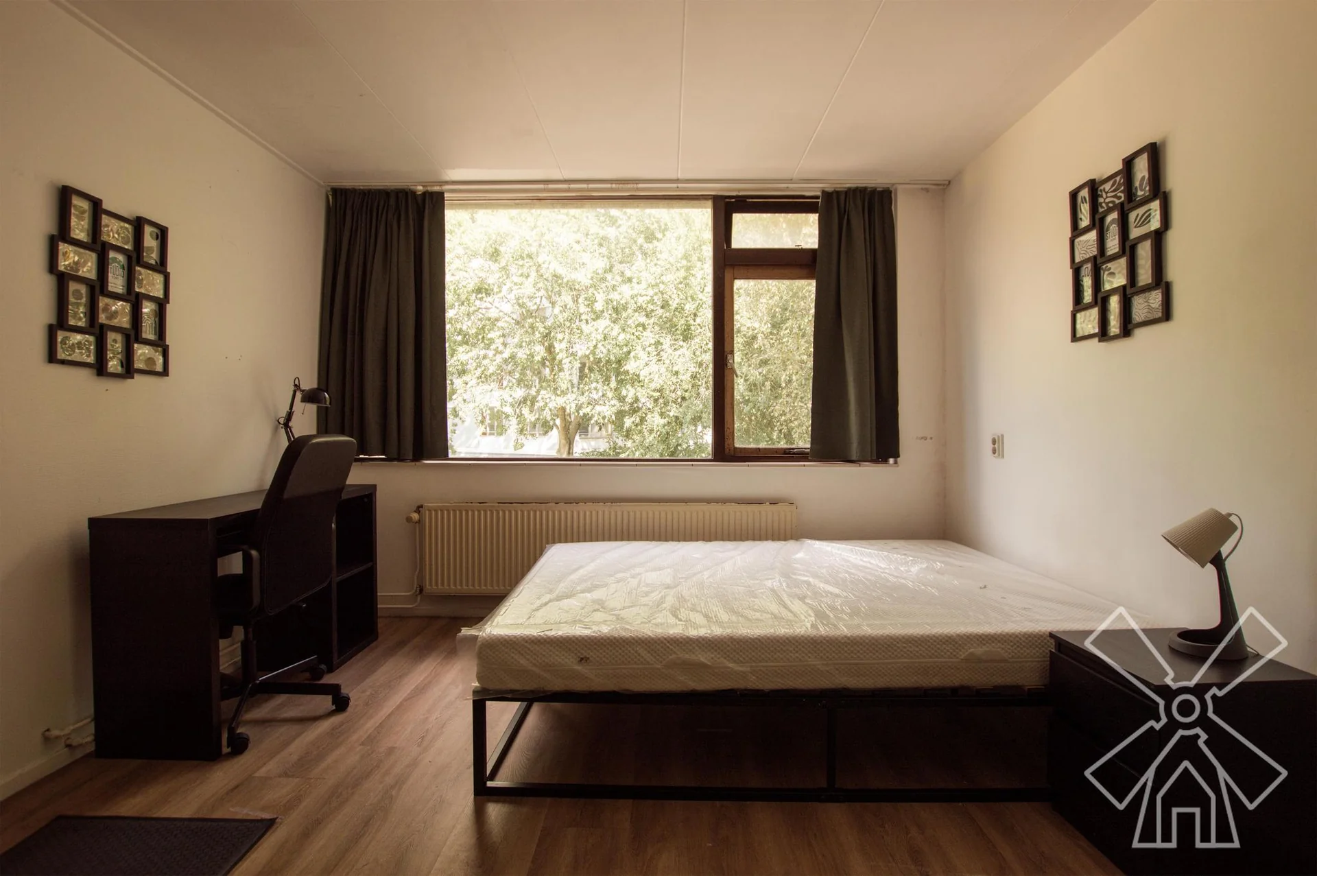 Foto van de Kamer gelegen aan de Elviraland in Den Haag