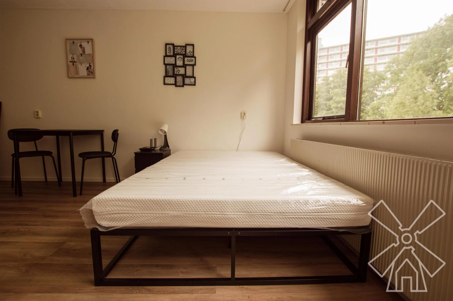 Foto van de Kamer gelegen aan de Elviraland in Den Haag