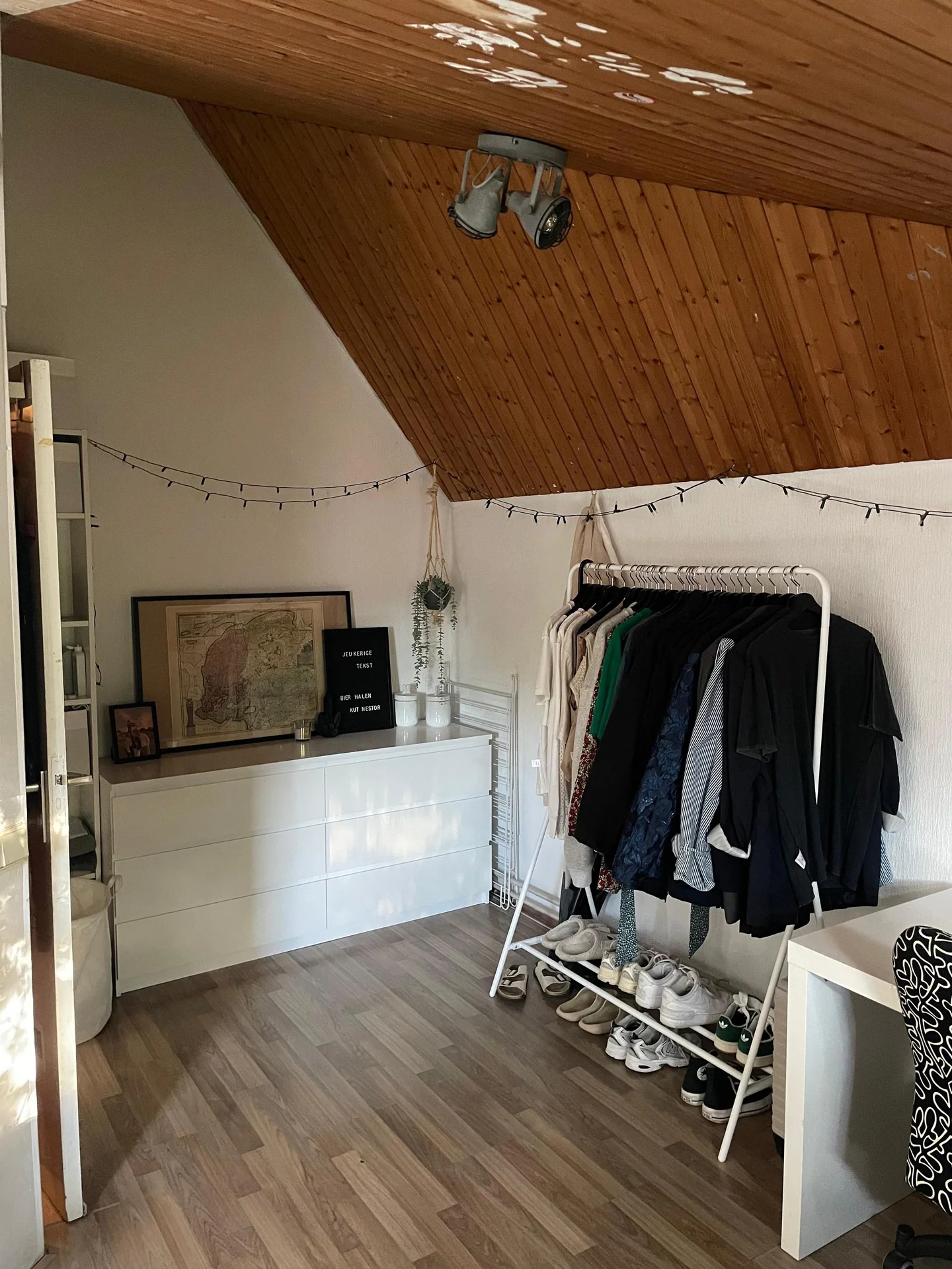 Foto van de Kamer gelegen aan de Op de Wal in Enschede