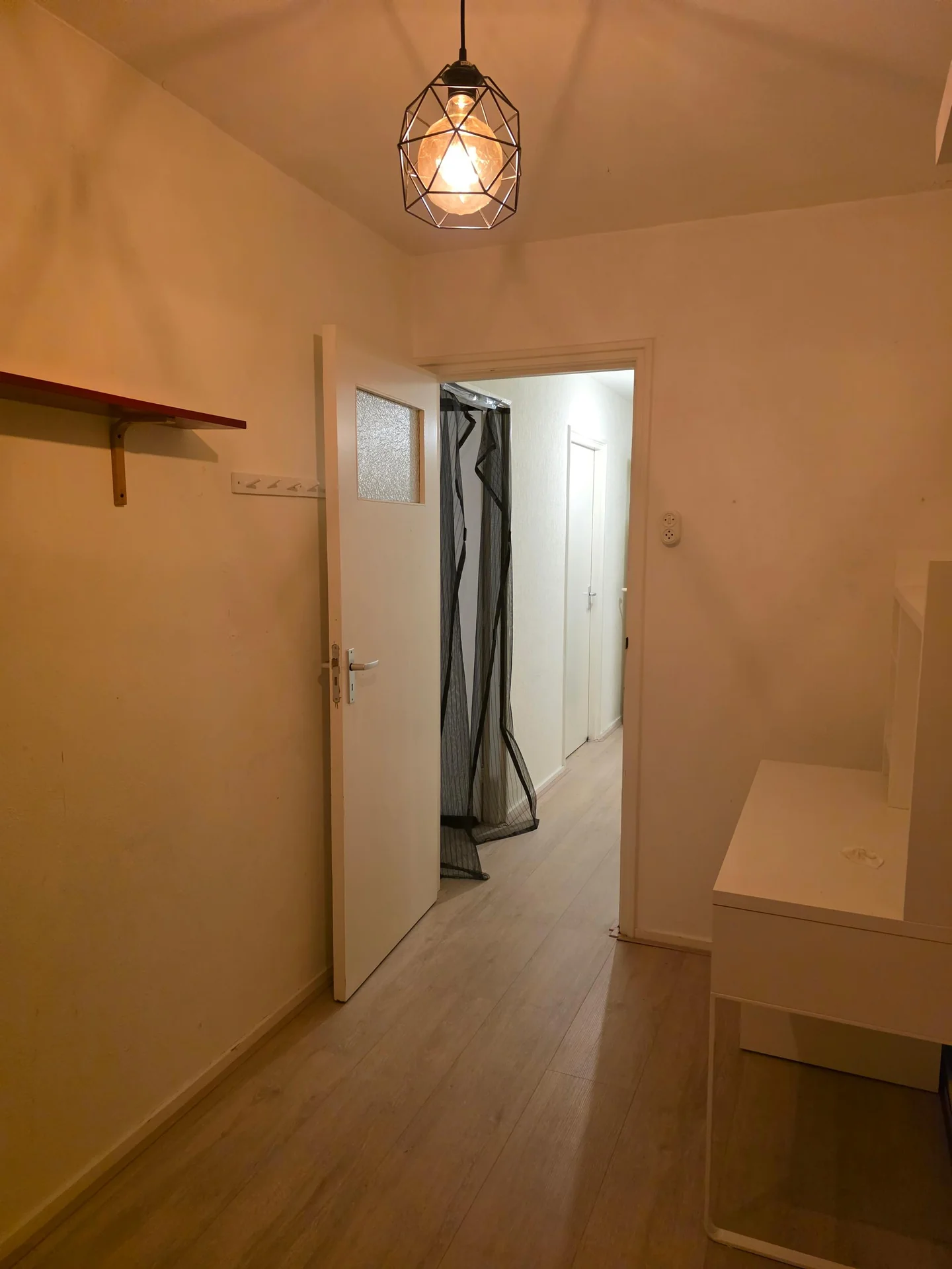 Foto van de Kamer gelegen aan de Jennerstraat in Groningen