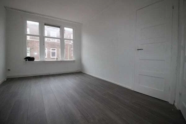 Foto van de Appartement gelegen aan de Rhododendronstraat in Den Haag
