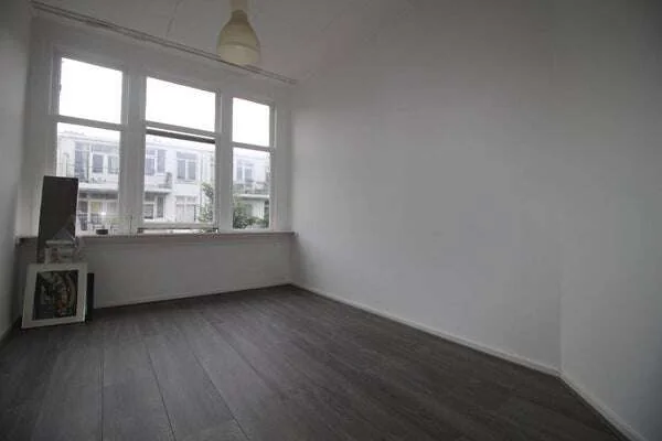 Foto van de Appartement gelegen aan de Rhododendronstraat in Den Haag