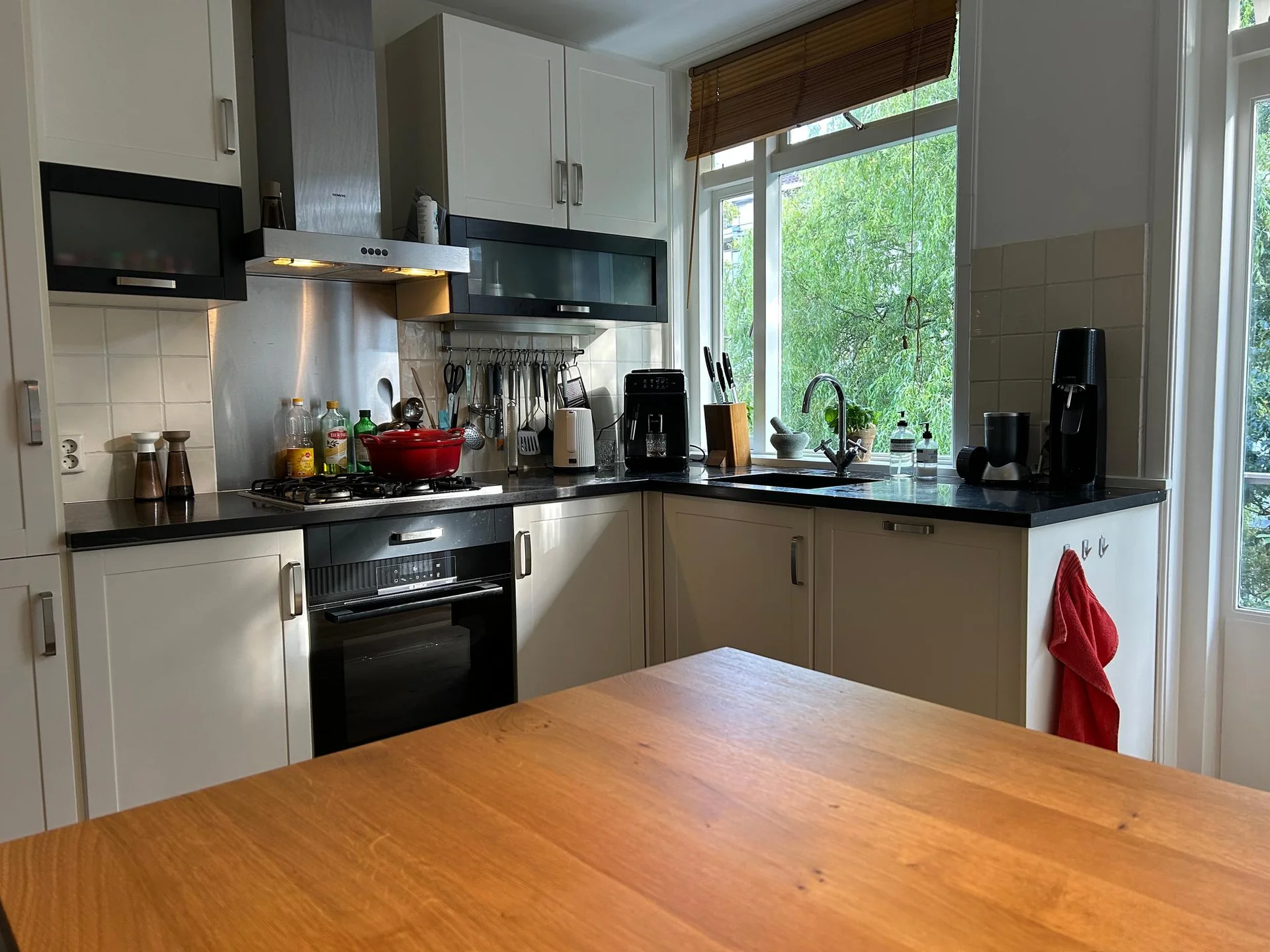Foto van de Appartement gelegen aan de Hillegomstraat in Amsterdam