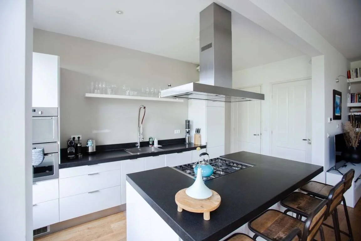 Foto van de Appartement gelegen aan de Leidsekade in Amsterdam