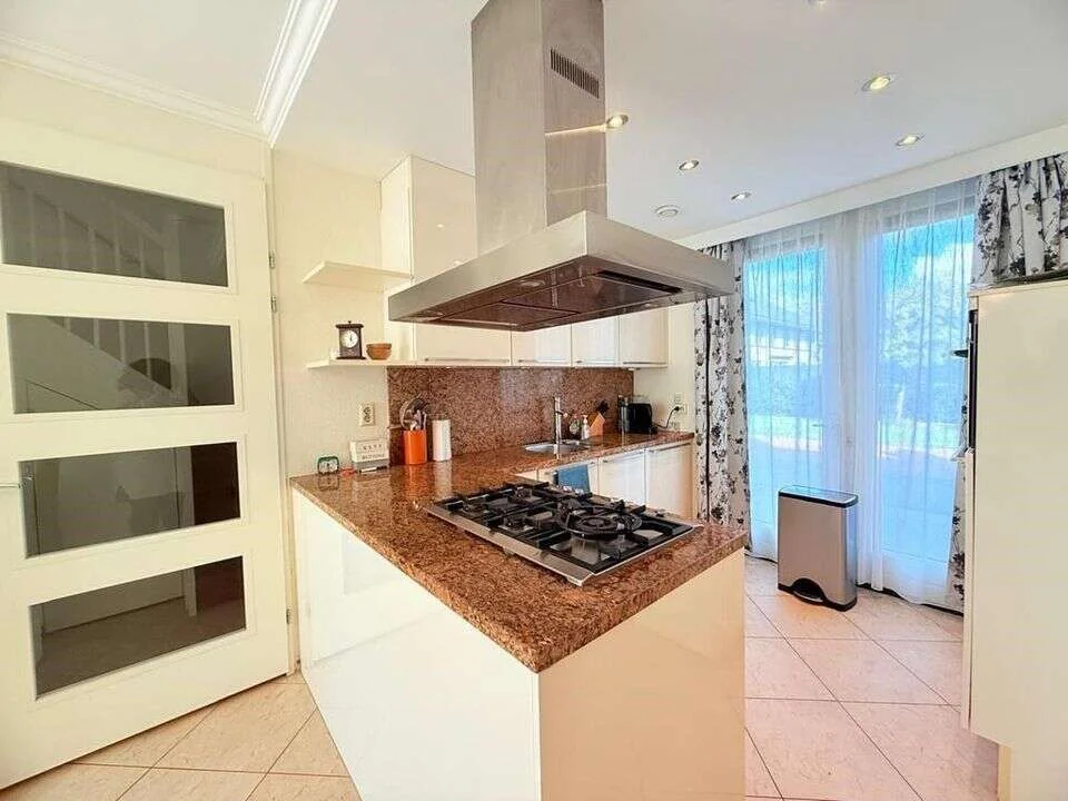 Foto van de Appartement gelegen aan de Jasmijnlaan in Amstelveen