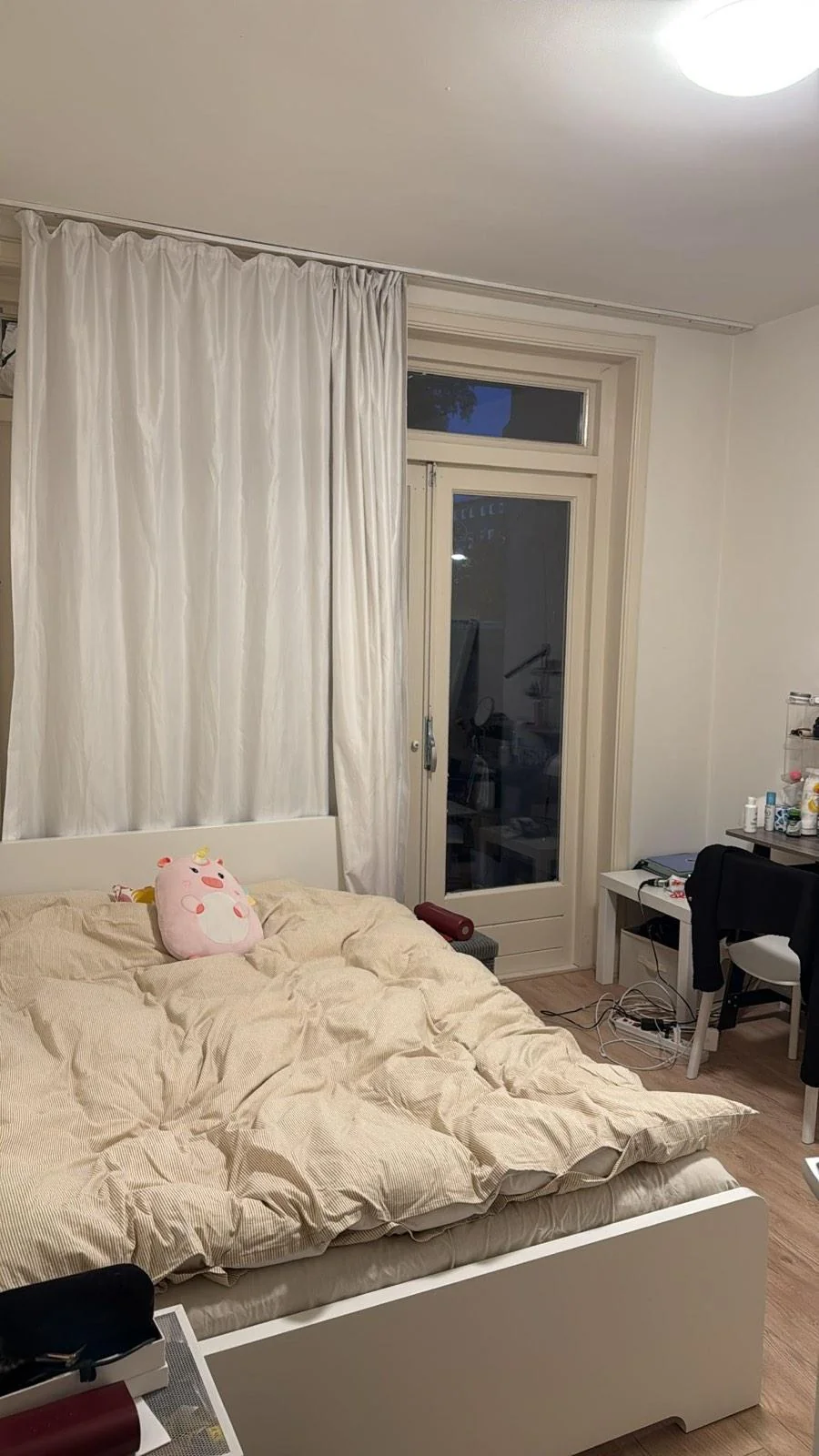 Foto van de Kamer gelegen aan de Trouringhstraat in Amsterdam