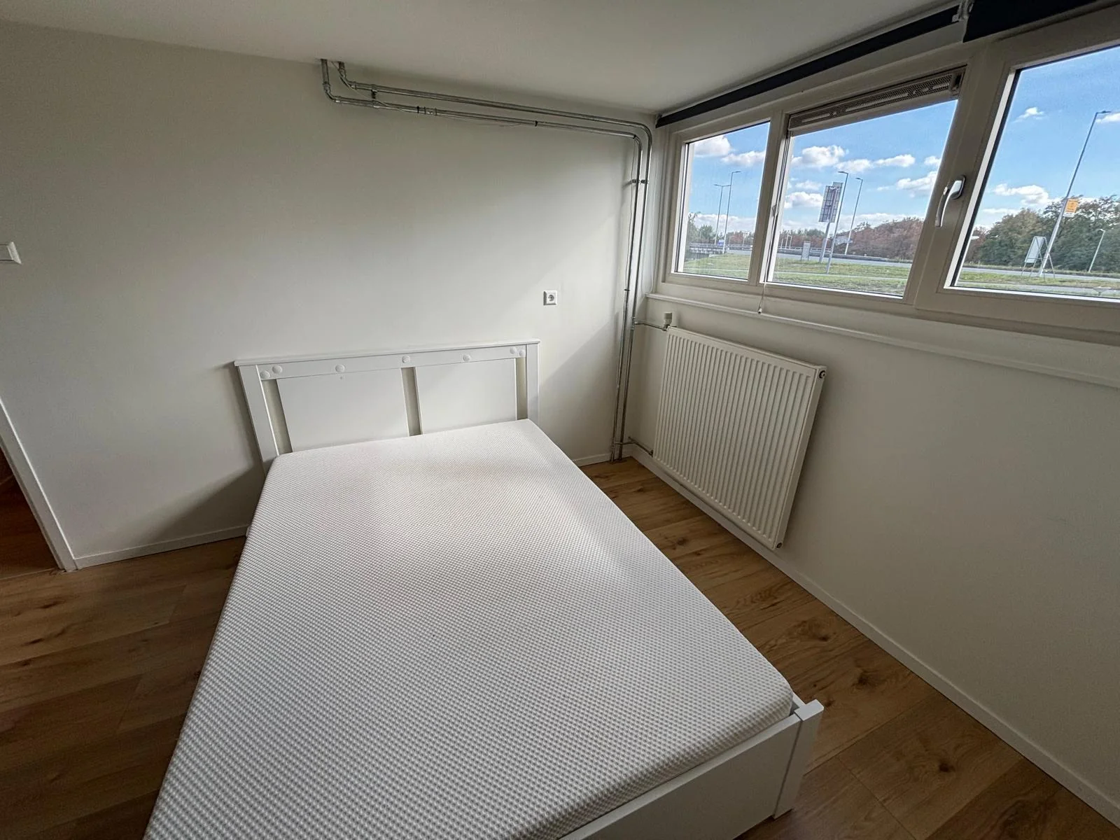 Foto van de Kamer gelegen aan de Burgemeester van Slijpelaan in Rotterdam