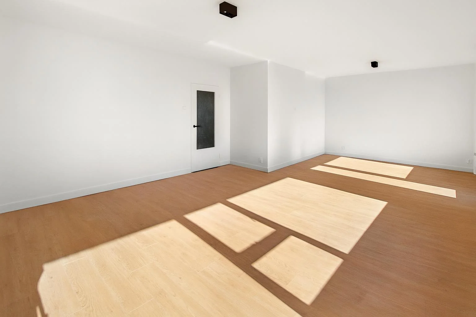 Foto van de Appartement gelegen aan de Van Oldenbarneveltplaats in Rotterdam