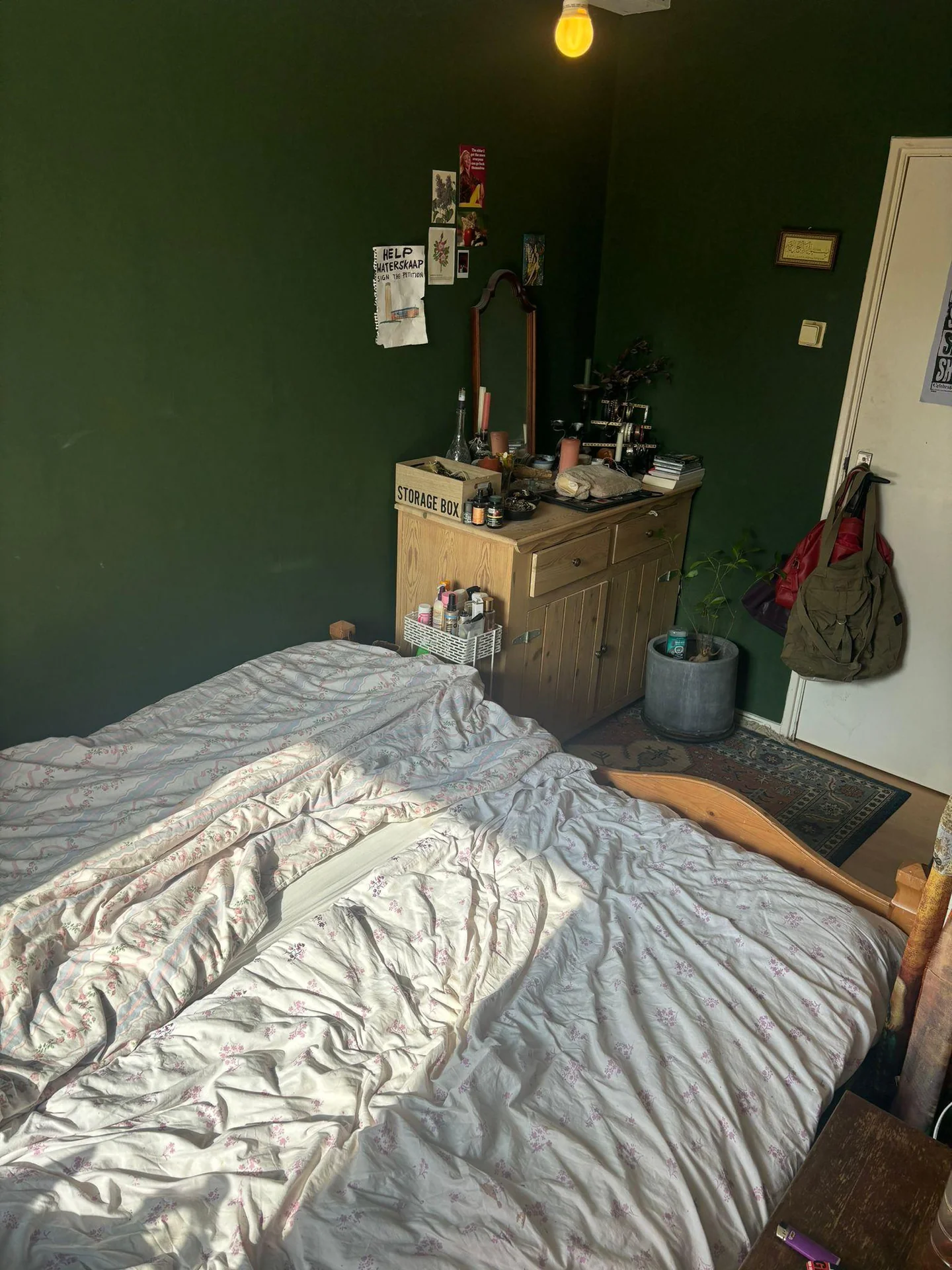Foto van de Kamer gelegen aan de Van Iddekingeweg in Groningen