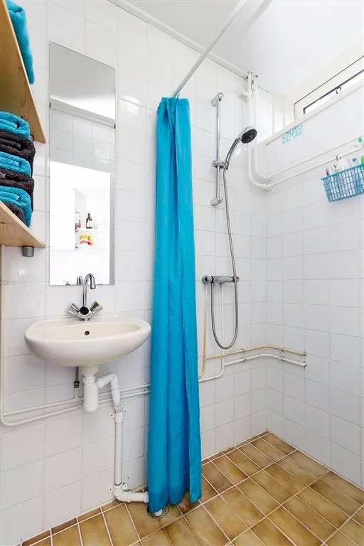 Foto van de Kamer gelegen aan de Van Iddekingeweg in Groningen