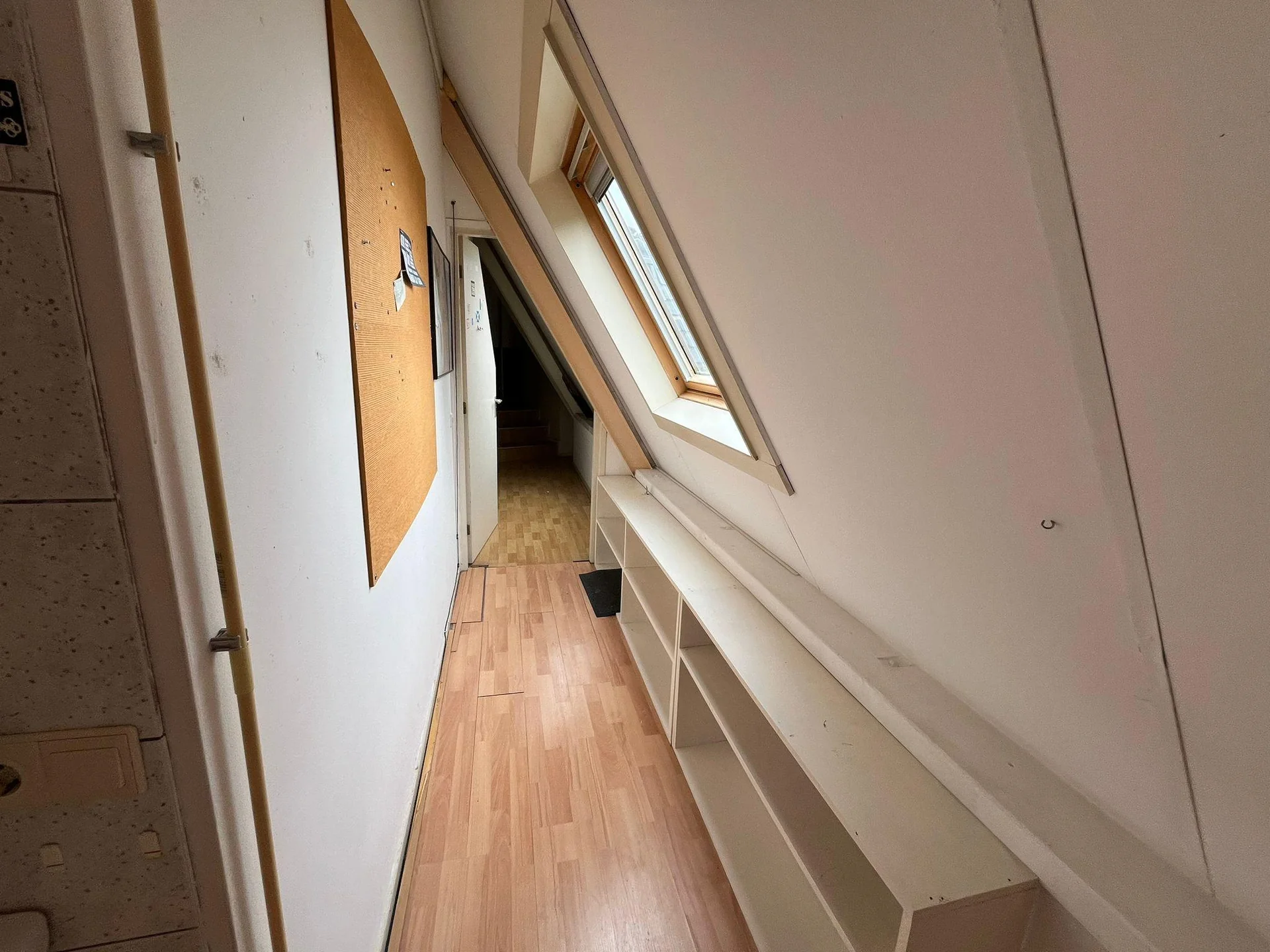Foto van de Kamer gelegen aan de Houtstraat in Tilburg