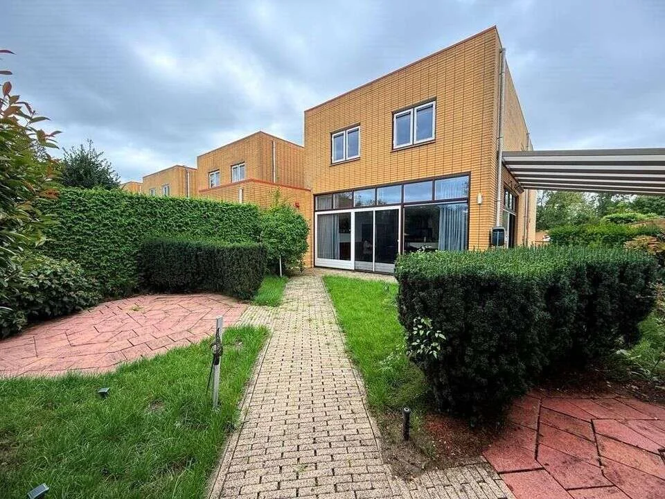 Foto van de Appartement gelegen aan de Bovenkerkerweg in Amstelveen