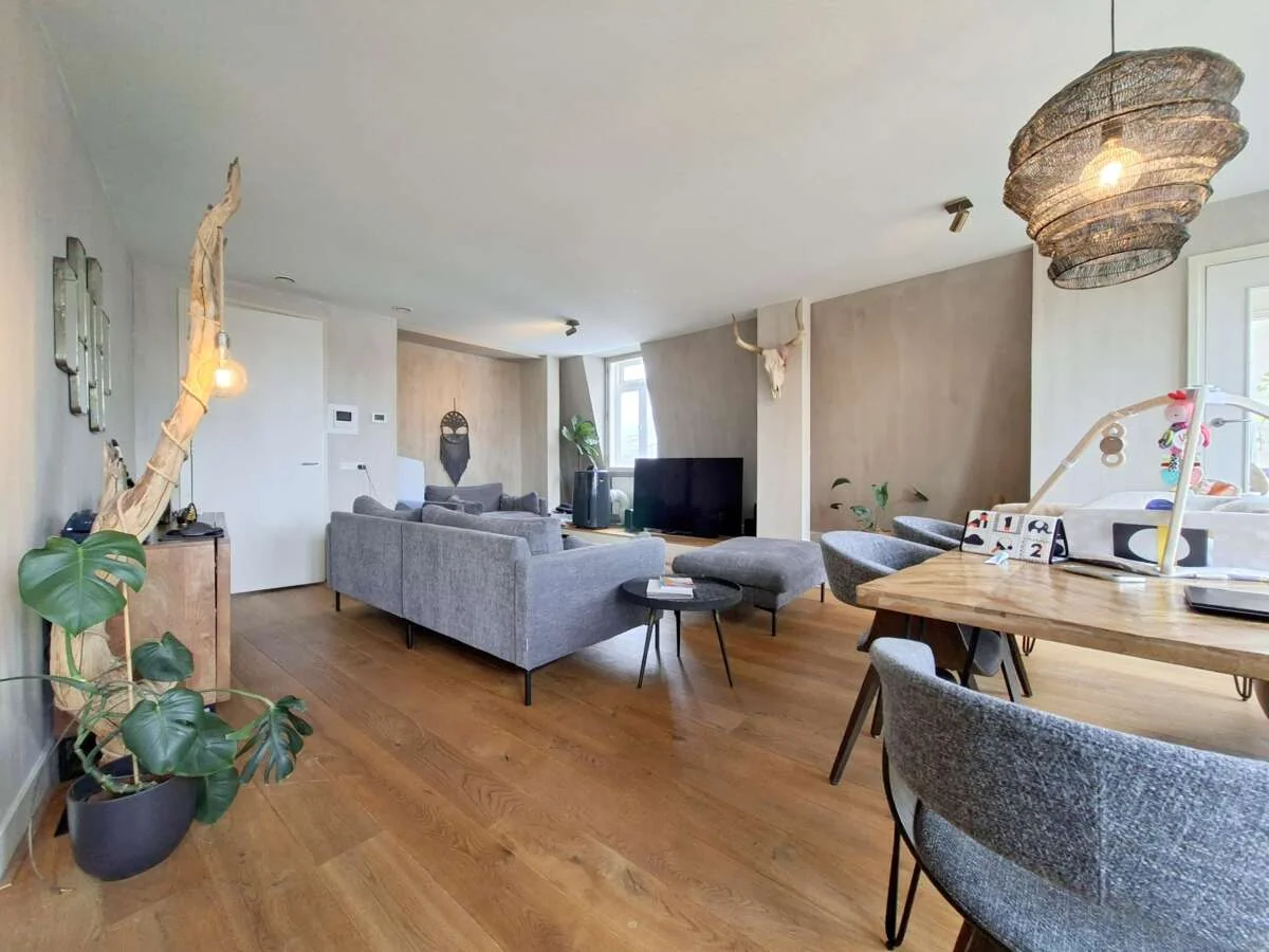 Foto van de Appartement gelegen aan de Damrak in Amsterdam