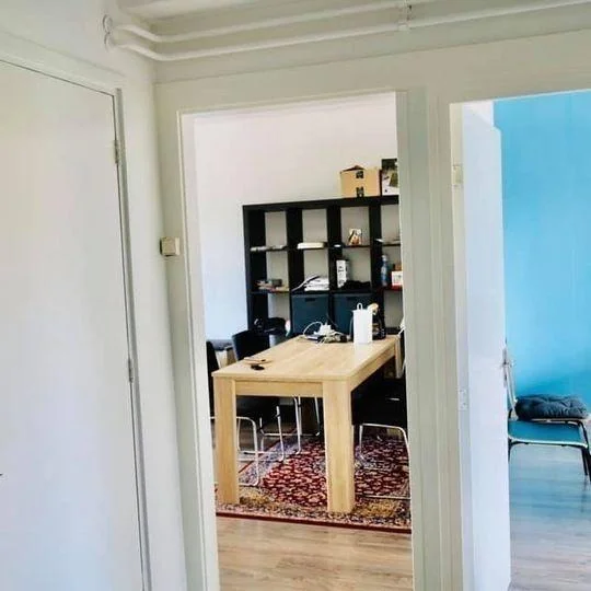 Foto van de Kamer gelegen aan de Burgemeester Hogguerstraat in Amsterdam