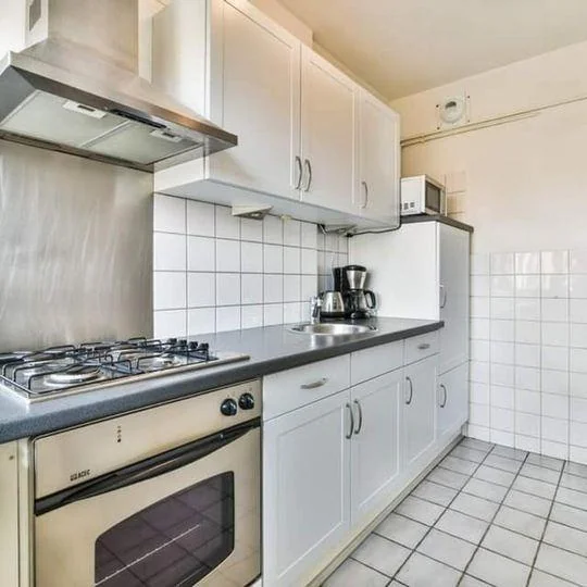 Foto van de Kamer gelegen aan de Burgemeester Hogguerstraat in Amsterdam