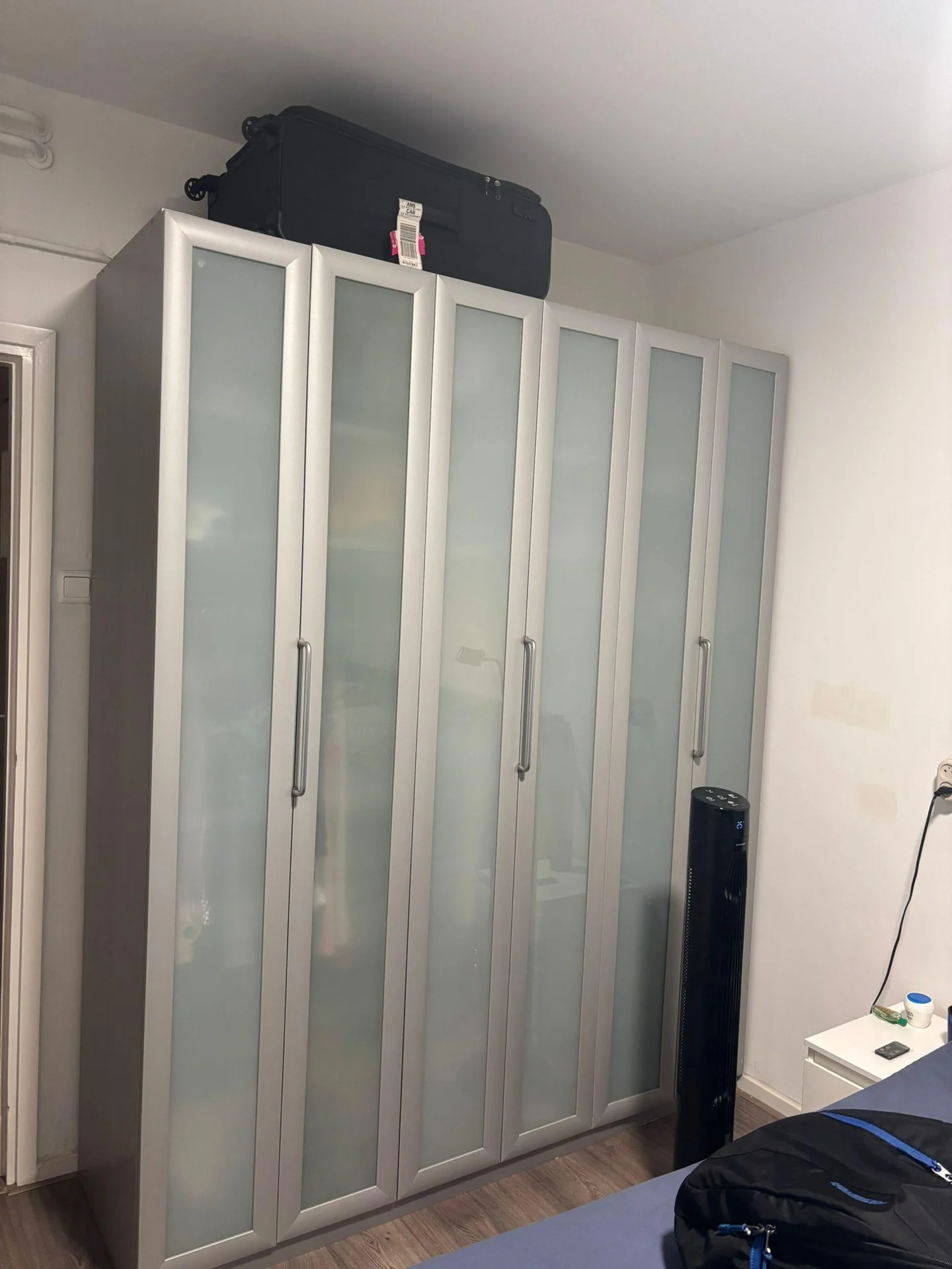 Foto van de Kamer gelegen aan de Burgemeester Hogguerstraat in Amsterdam